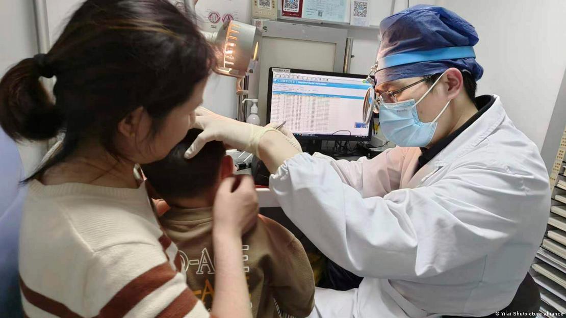 Nueva terapia génica logra que niños sordos puedan oír