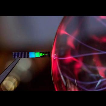 Desarrollan un dispositivo minúsculo y económico para convertir calor en electricidad