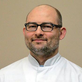 Un científico ruso pretende crear más bebés modificados genéticamente