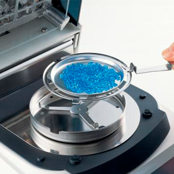 BALANZA DETERMINADORA DE HUMEDAD MX 50