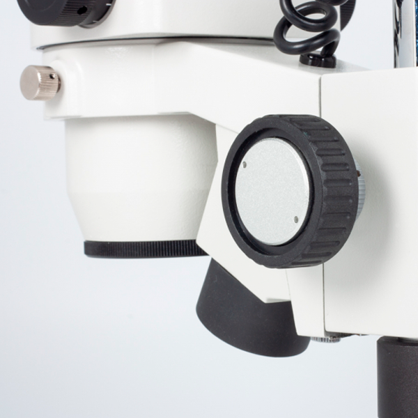 ESTÉREO MICROSCOPIO DE ZOOM - MOTIC - SMZ-140 N2GG